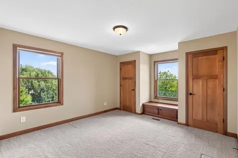 9020 Warren Court Victoria MN 55386