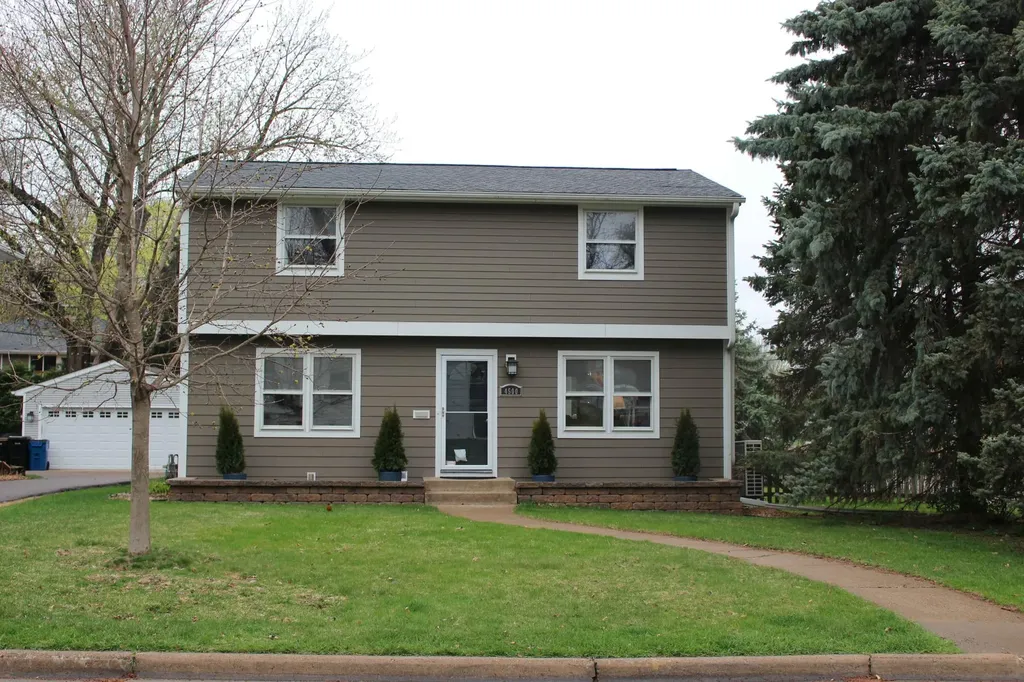 4500 Rutledge Avenue Edina MN 55436