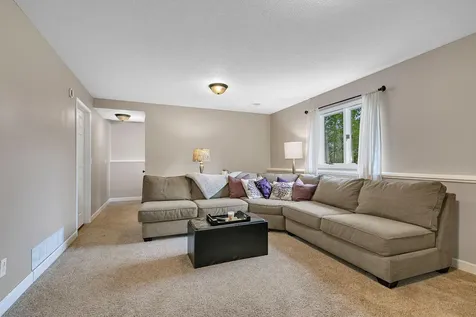 913 5th Avenue E Sartell MN 56377