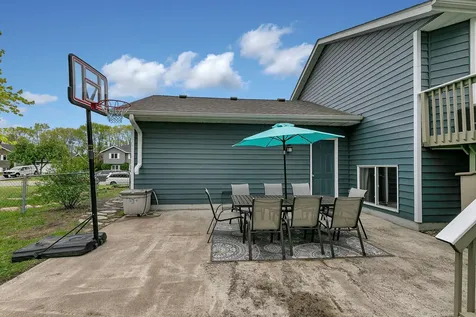 913 5th Avenue E Sartell MN 56377