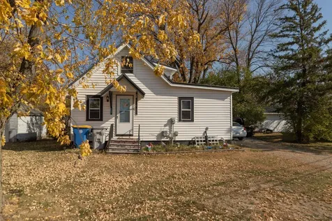 237 Mill Avenue S Blooming Prairie MN 55917