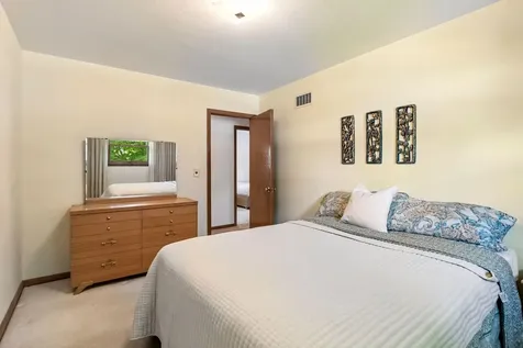 3901 57th Avenue N Brooklyn Center MN 55429
