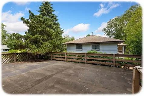 3901 57th Avenue N Brooklyn Center MN 55429