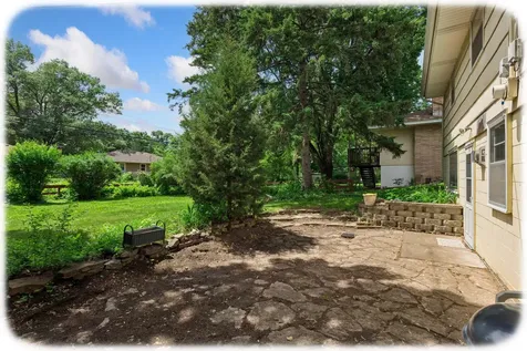 3901 57th Avenue N Brooklyn Center MN 55429
