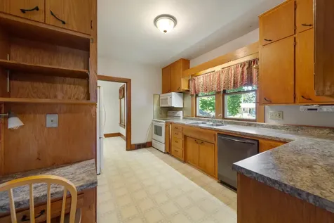 420 Main Street W Waterville MN 56096