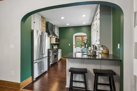 3258 Xerxes Avenue N Minneapolis MN 55412