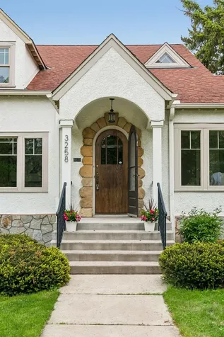 3258 Xerxes Avenue N Minneapolis MN 55412