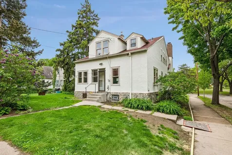 3258 Xerxes Avenue N Minneapolis MN 55412