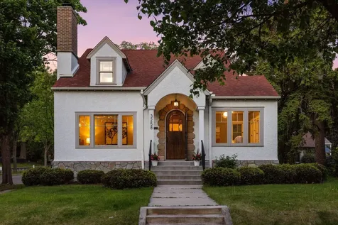 3258 Xerxes Avenue N Minneapolis MN 55412
