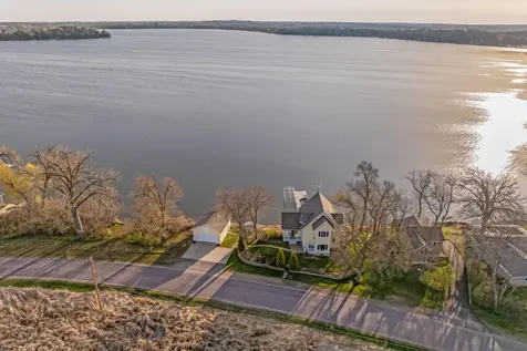 3710 Sioux Lane Madison Lake MN 56063