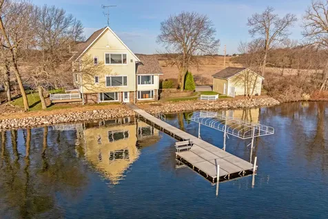 3710 Sioux Lane Madison Lake MN 56063