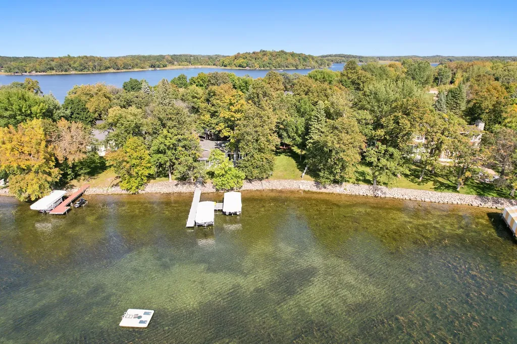 51301 County Highway 31 Detroit Lakes MN 56501