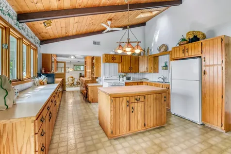 51301 County Highway 31 Detroit Lakes MN 56501