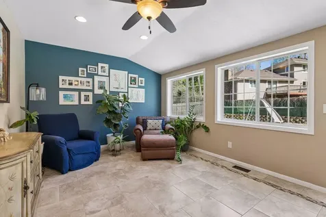 1212 Balsam Trail E Eagan MN 55123