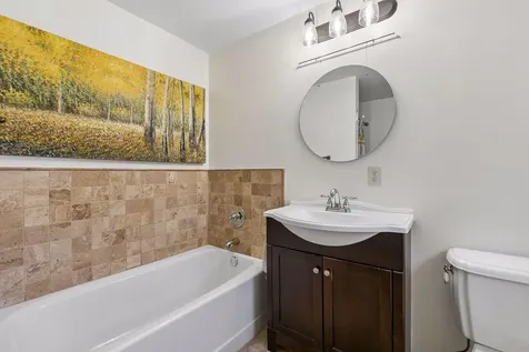 1212 Balsam Trail E Eagan MN 55123