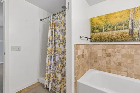 1212 Balsam Trail E Eagan MN 55123