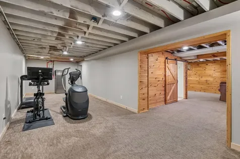 1212 Balsam Trail E Eagan MN 55123