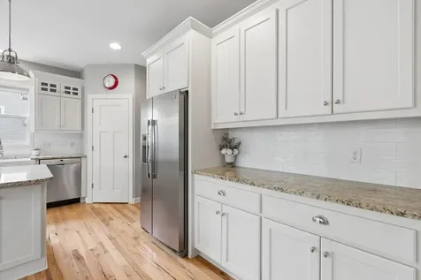 6013 Little Creek Lane Rockford MN 55373