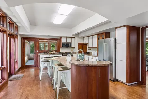 776 Golden Meadow Road Eagan MN 55123