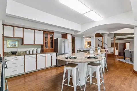 776 Golden Meadow Road Eagan MN 55123