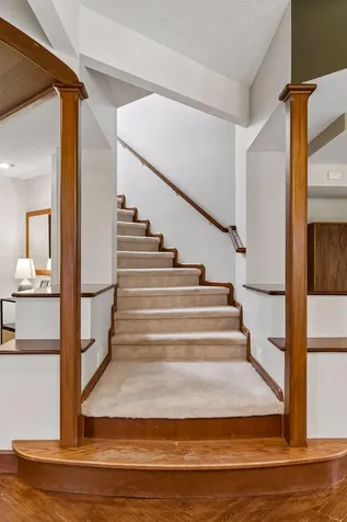 776 Golden Meadow Road Eagan MN 55123