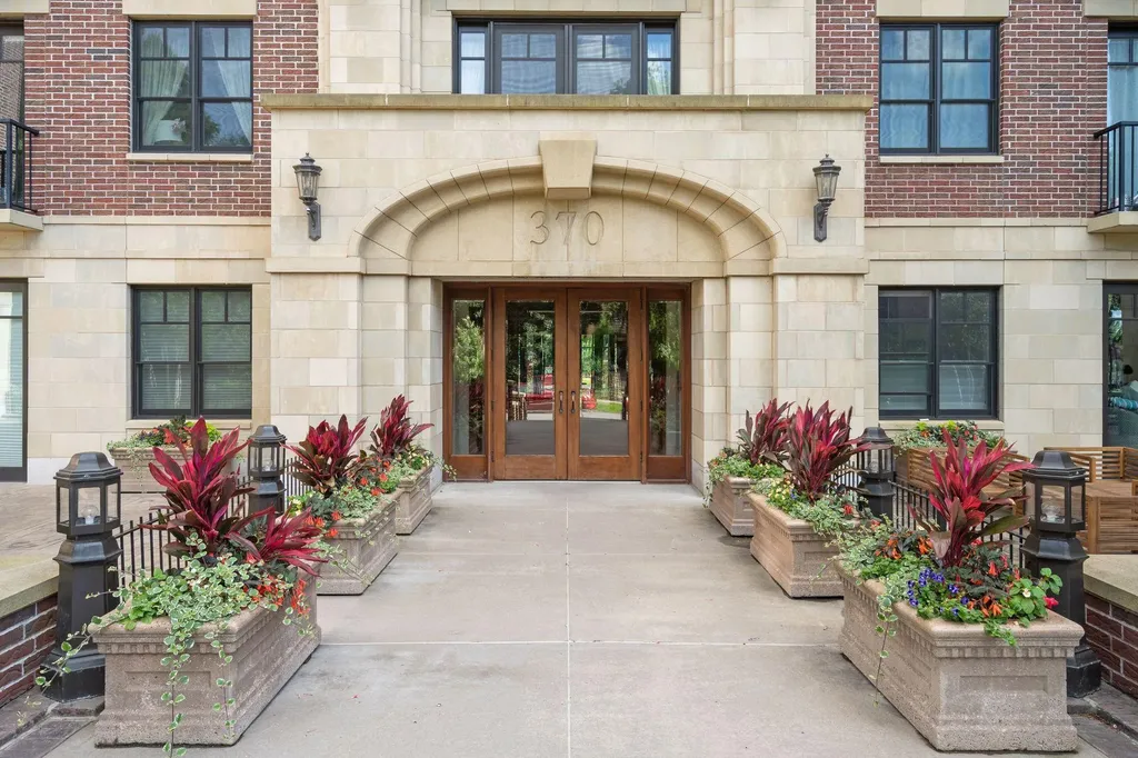 370 Marshall Avenue Saint Paul MN 55102
