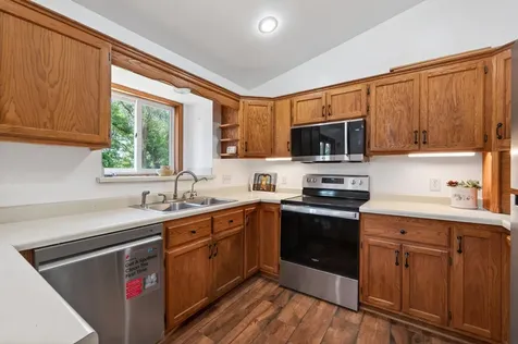 11462 42nd Street SE Clear Lake MN 55319