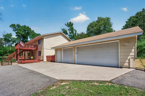11462 42nd Street SE Clear Lake MN 55319