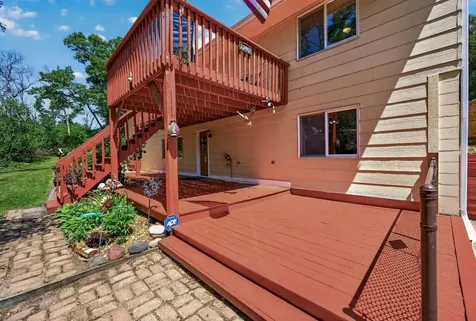 11462 42nd Street SE Clear Lake MN 55319
