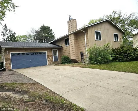 12010 Ilex Street NW Coon Rapids MN 55448