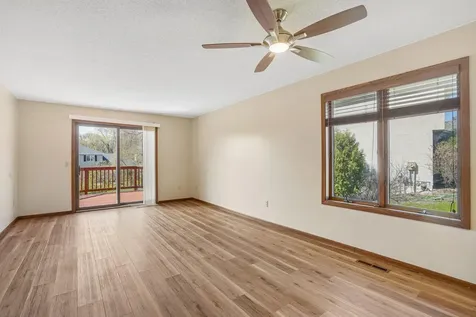 8912 Vincent Place Bloomington MN 55431