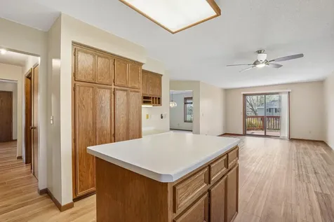 8912 Vincent Place Bloomington MN 55431