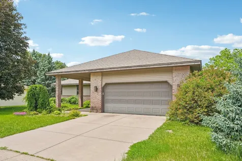 8912 Vincent Place Bloomington MN 55431