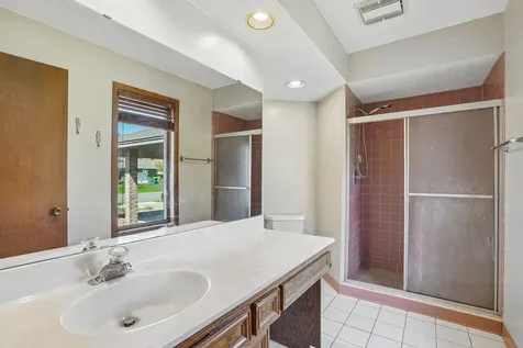 8912 Vincent Place Bloomington MN 55431