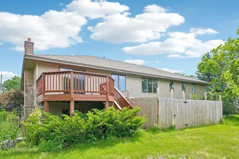 8912 Vincent Place Bloomington MN 55431