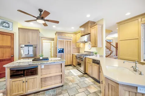 1242 Maple Leaf Trail NW Walker MN 56484