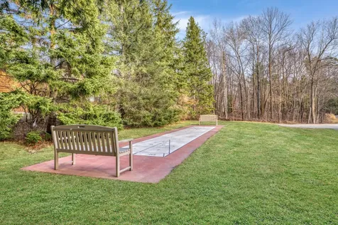 1242 Maple Leaf Trail NW Walker MN 56484