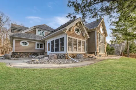 1242 Maple Leaf Trail NW Walker MN 56484
