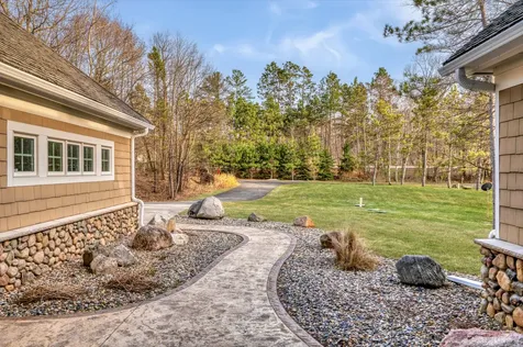 1242 Maple Leaf Trail NW Walker MN 56484