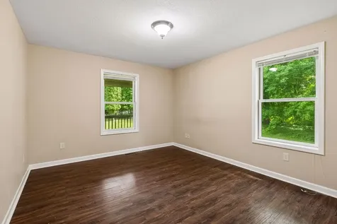 9934 Maple Avenue Bloomington MN 55431