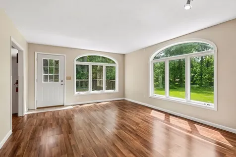 9934 Maple Avenue Bloomington MN 55431