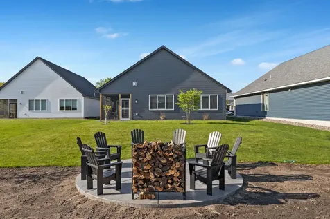 1060 109th Court NE Blaine MN 55434