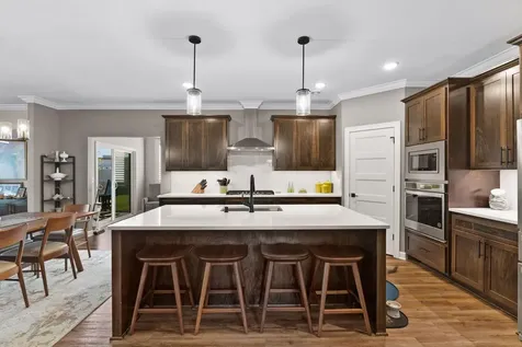 1060 109th Court NE Blaine MN 55434