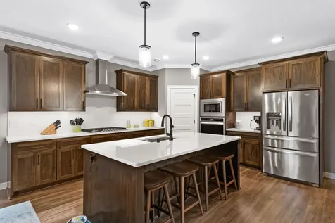 1060 109th Court NE Blaine MN 55434