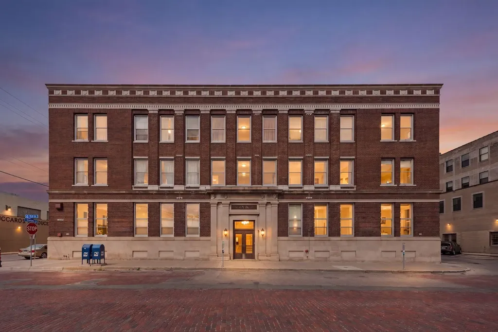 918 3rd Street N Minneapolis MN 55401