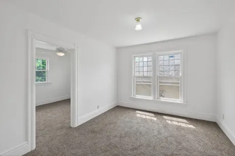 702 4th Street E Saint Paul MN 55106