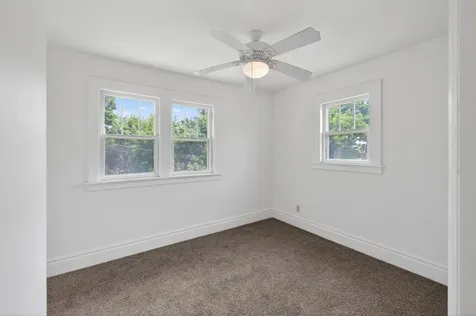 702 4th Street E Saint Paul MN 55106
