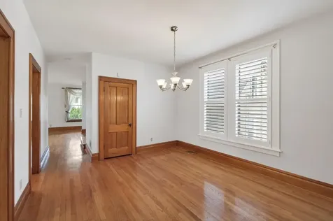 702 4th Street E Saint Paul MN 55106