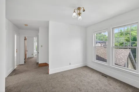 702 4th Street E Saint Paul MN 55106