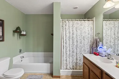 1451 Magnolia Avenue E Saint Paul MN 55106